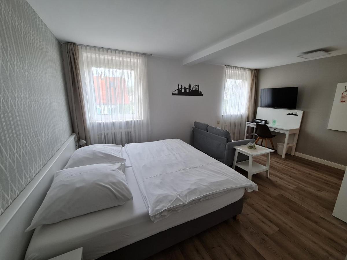 Hotel Franziska Straubing Exteriör bild