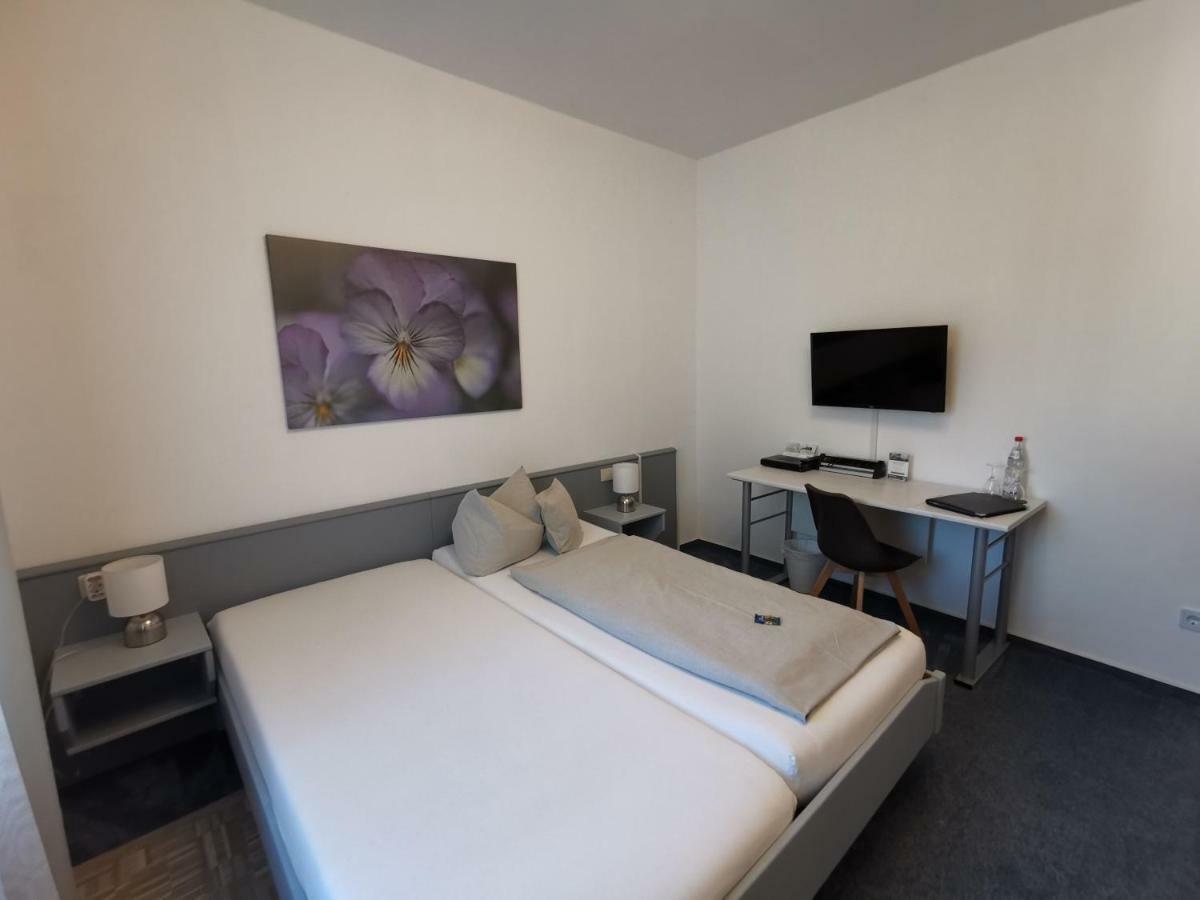 Hotel Franziska Straubing Exteriör bild