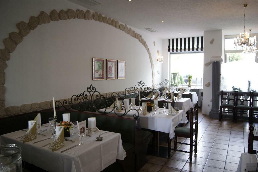 Hotel Franziska Straubing Exteriör bild